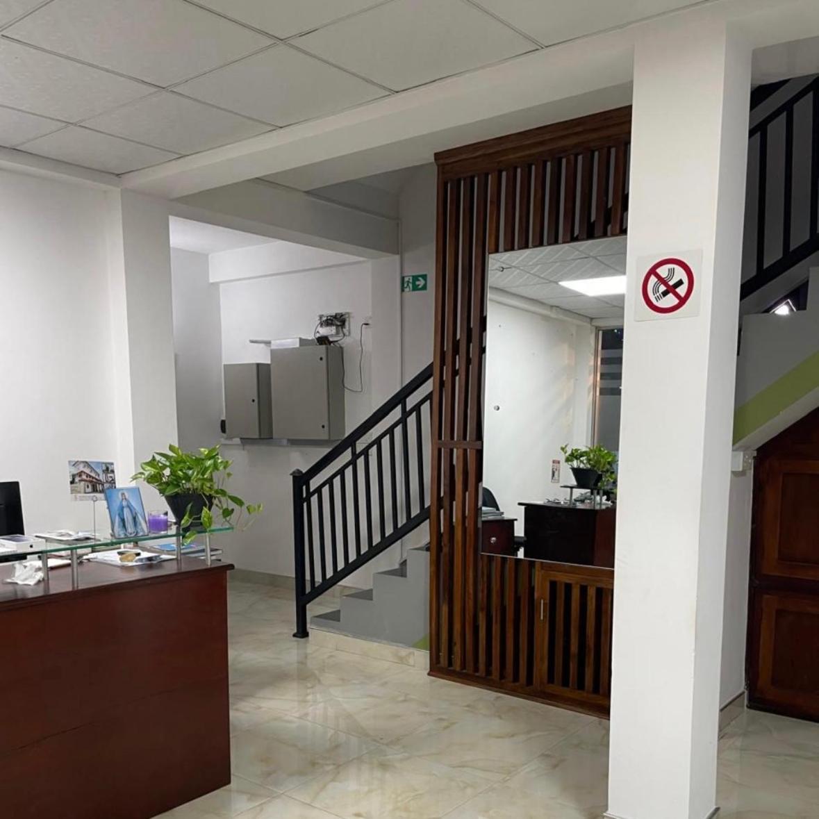 Ryan Residence & Restaurant Negombo Exterior photo